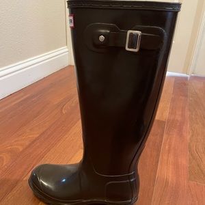 Hunter tall rain boots